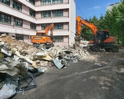 송파구 오주중학교 리모델링공사 중 해체공사