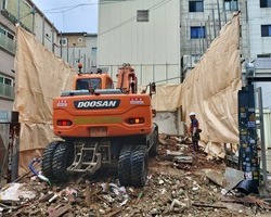 성북구 동선동136 신축공사 중 해체공사