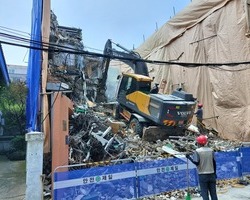 강남구 역삼동834-13 신축공사 중 해체공사